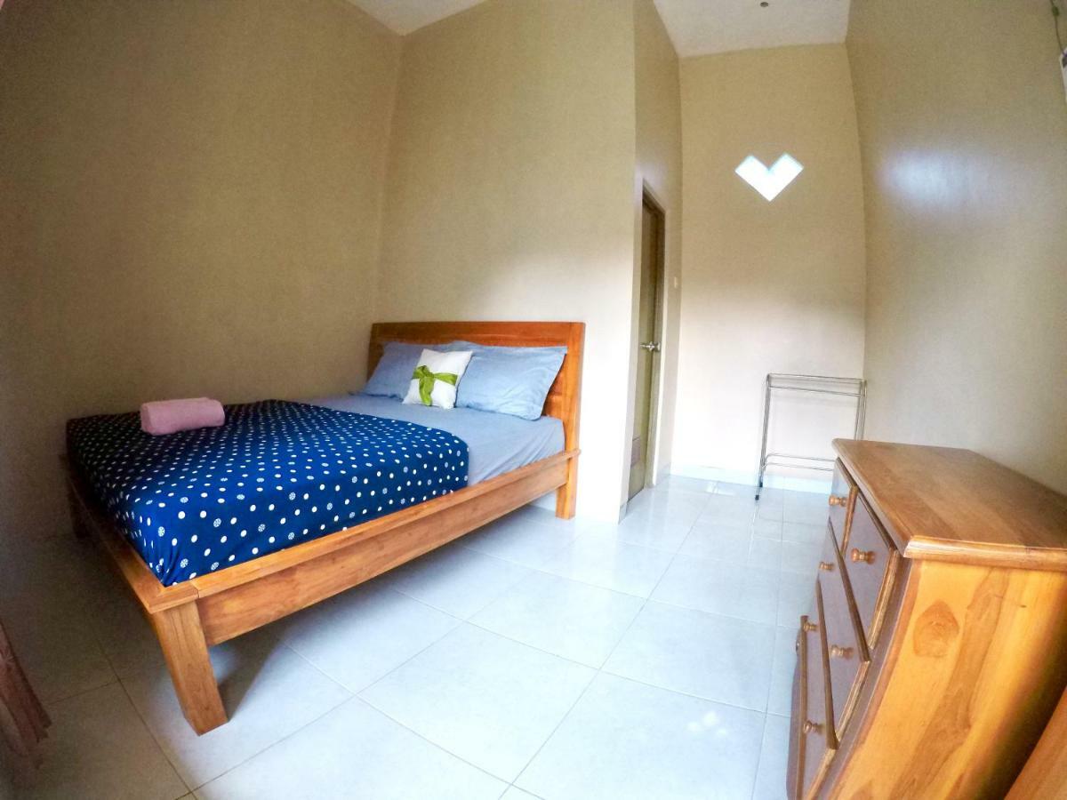 Asta Homestay كاريمونجاوا المظهر الخارجي الصورة