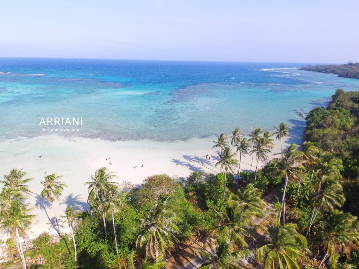 Asta Homestay كاريمونجاوا المظهر الخارجي الصورة