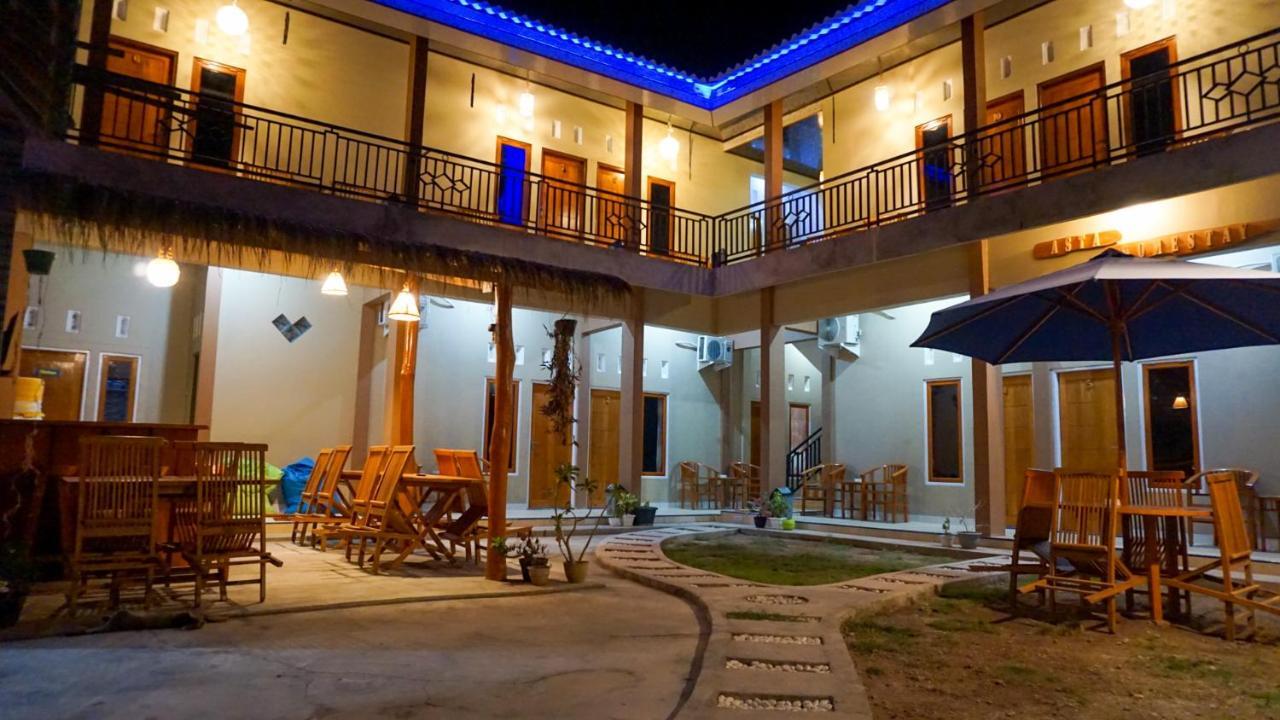 Asta Homestay كاريمونجاوا المظهر الخارجي الصورة
